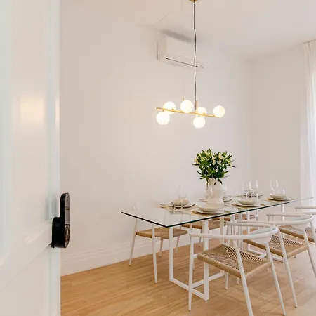 Isg Apartments Faustino 45 Sevilla Buitenkant foto